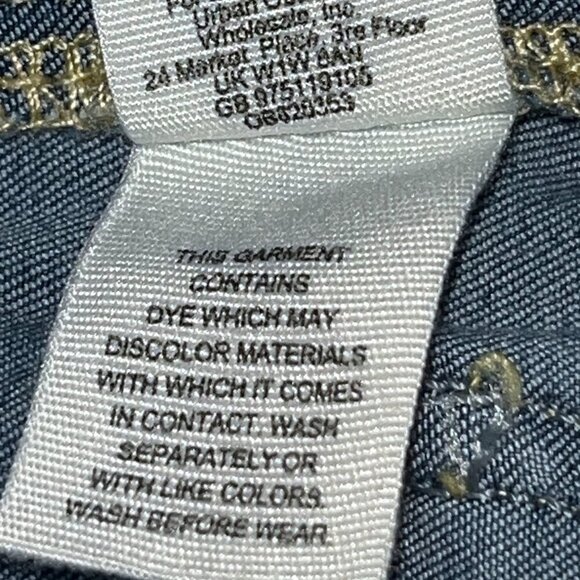 WE THE FREE JUST FLOAT ON ELEPHANT EAR BELL BOTTOM EXTREME FLARE BLUE JEANS - 31 - Picture 13 of 15